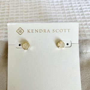Kendra Scott “Nola” Earrings